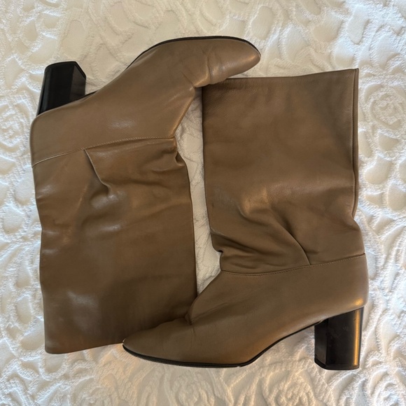 Vintage 1970s Cobbie Boots - Picture 1 of 11